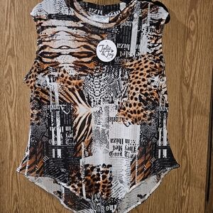 Jolie & Joe sheer animal print body suit MuWomen's Animal Print Top